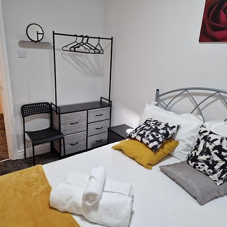 Birtley'S Diamond 3 Bed Apt, Sleeps 6 Guests Birtley  Eksteriør bilde
